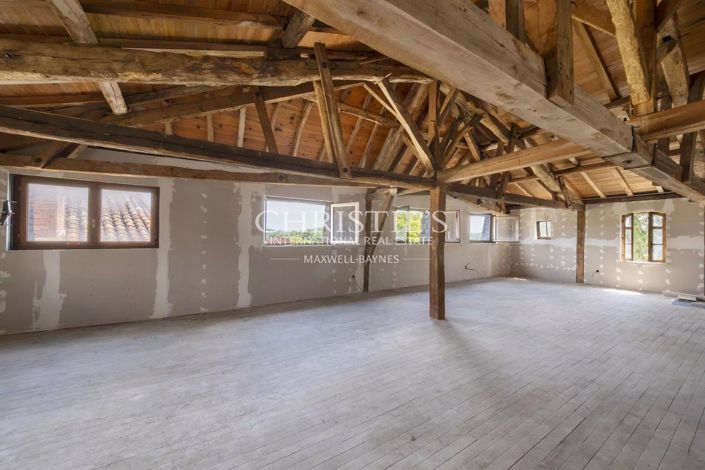 Image No.37-9 Bed House for sale