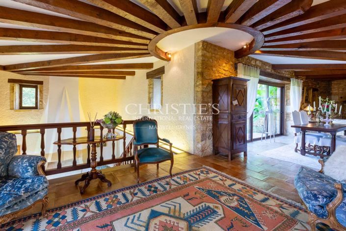 Image No.16-3 Bed House for sale