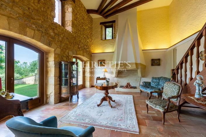 Image No.17-3 Bed House for sale