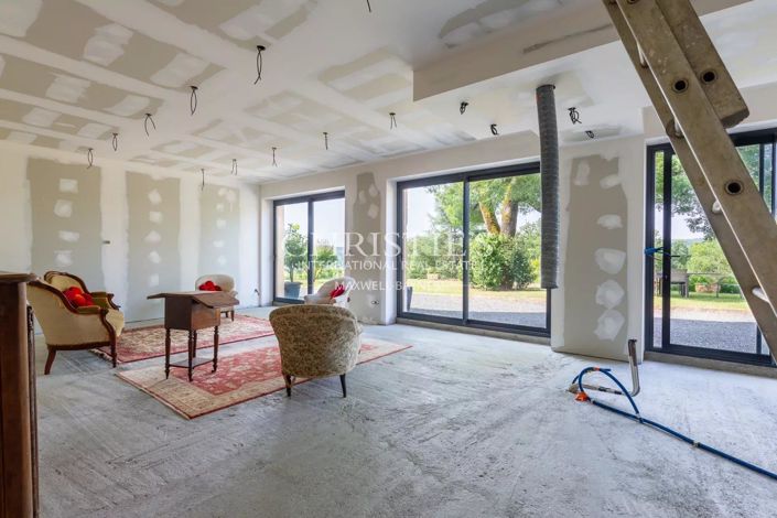 Image No.25-3 Bed House for sale