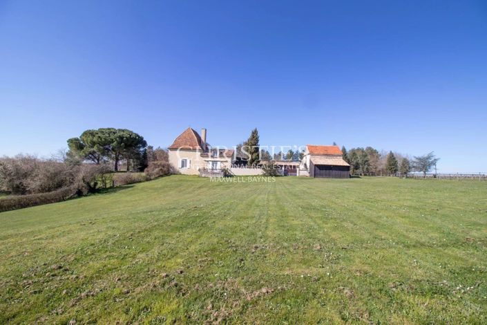 Image No.3-6 Bed House for sale