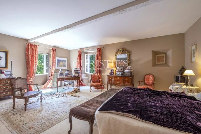 Image No.16-5 Bed House for sale