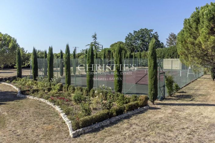 Image No.7-5 Bed House for sale