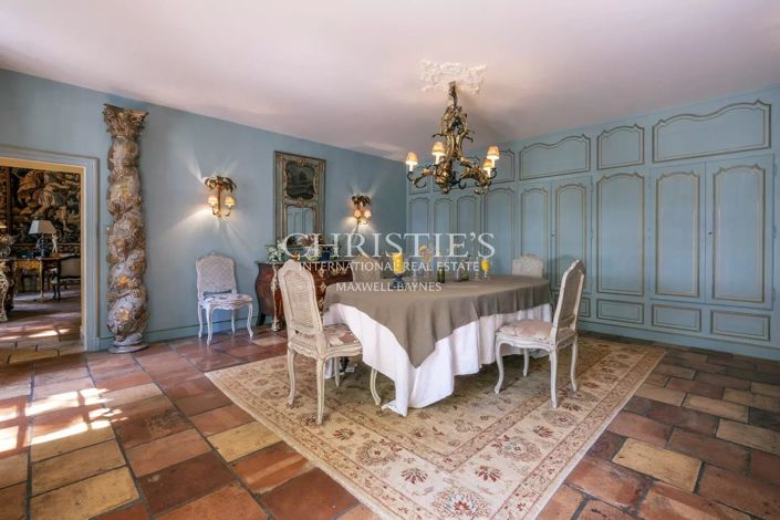 Image No.9-5 Bed House for sale