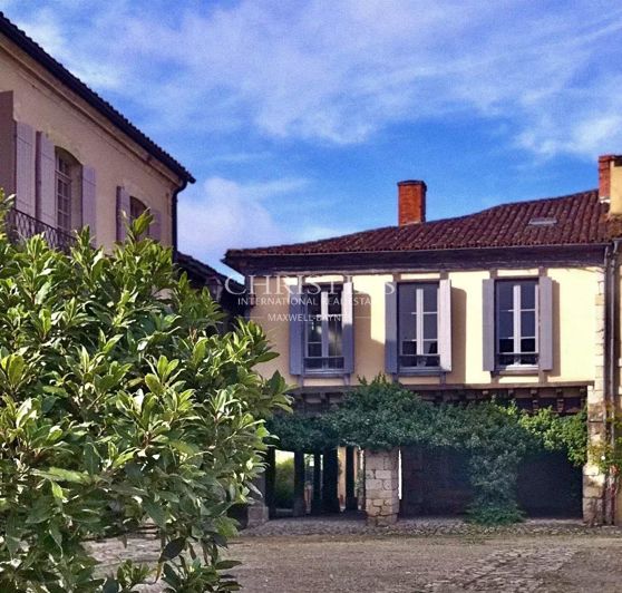 Image No.1-3 Bed House for sale