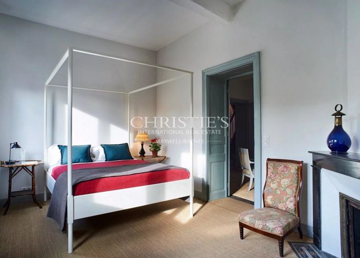 Image No.21-3 Bed House for sale