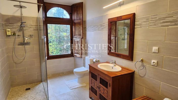 Image No.17-9 Bed House for sale