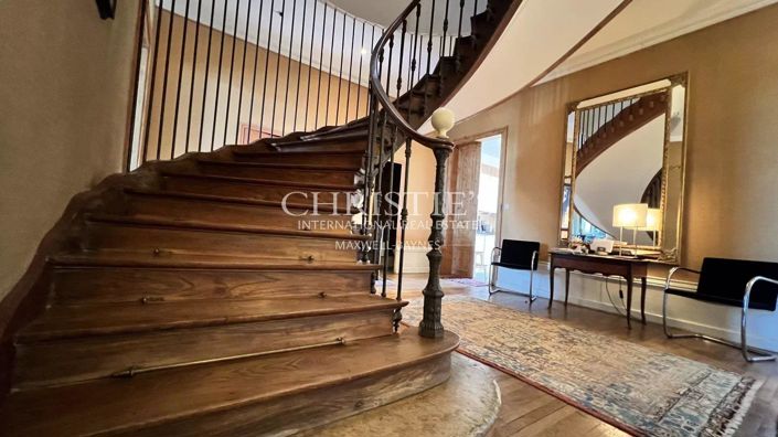 Image No.4-6 Bed House for sale