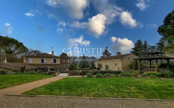 Image No.14-6 Bed House for sale