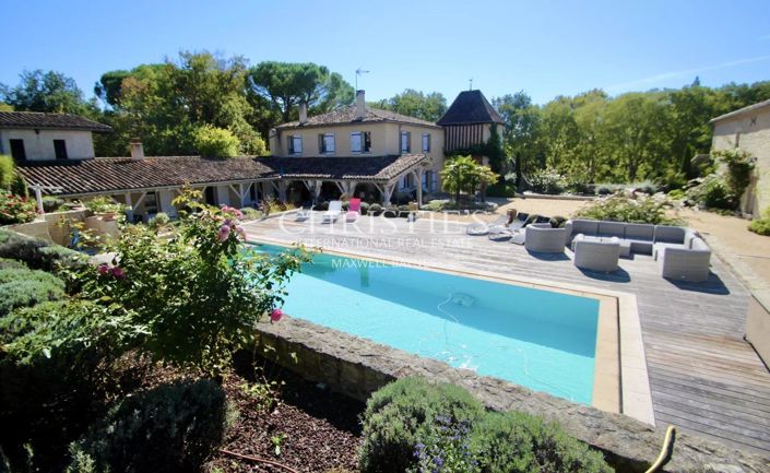 Image No.9-6 Bed House for sale