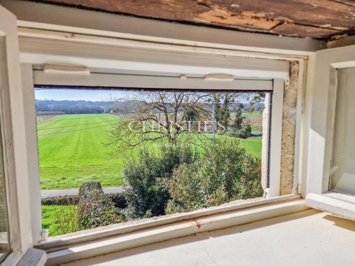 Image No.13-6 Bed House for sale