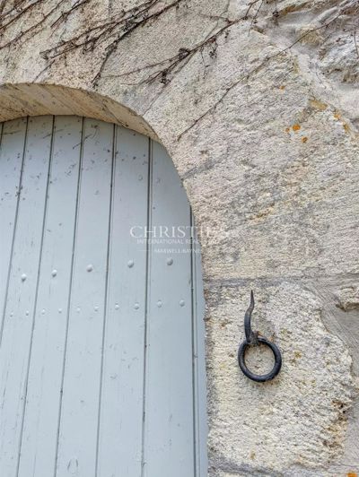 Image No.5-6 Bed House for sale