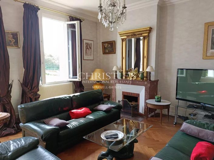 Image No.3-4 Bed House for sale