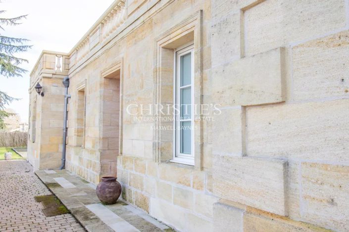 Image No.20-5 Bed House for sale