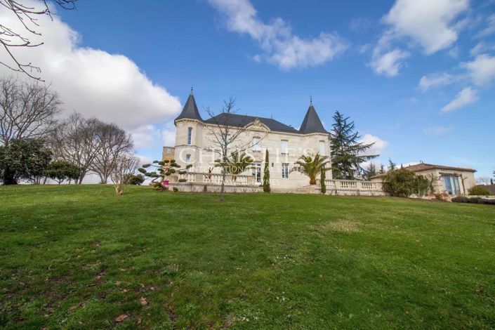 Image No.20-5 Bed House for sale