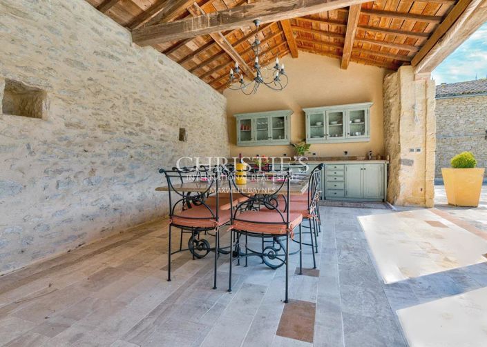 Image No.9-10 Bed House for sale