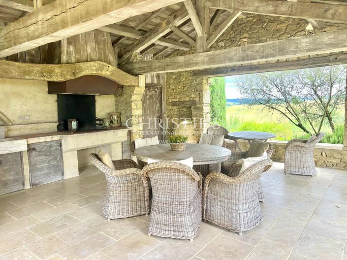 Image No.15-6 Bed House for sale