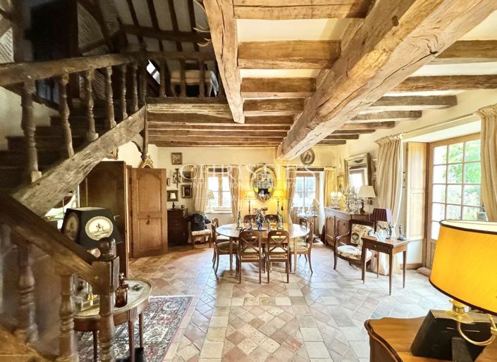 Image No.2-4 Bed House for sale