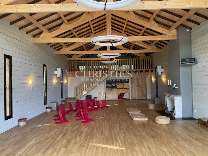 Image No.14-12 Bed House for sale