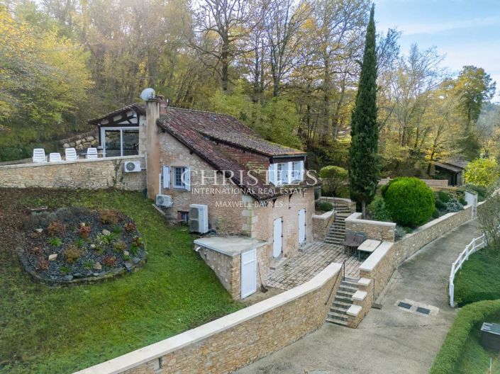 Image No.25-9 Bed House for sale