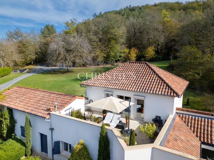 Image No.41-9 Bed House for sale