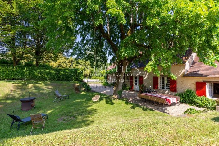 Image No.11-6 Bed House for sale