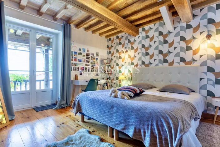 Image No.15-6 Bed House for sale