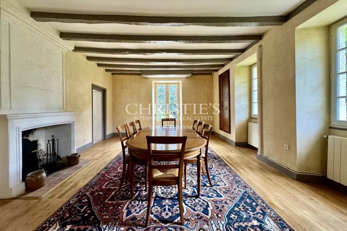 Image No.16-11 Bed House for sale