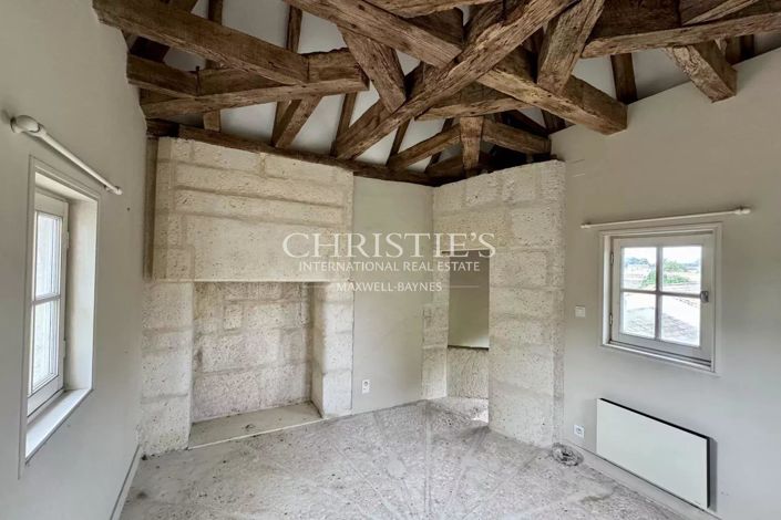 Image No.43-11 Bed House for sale