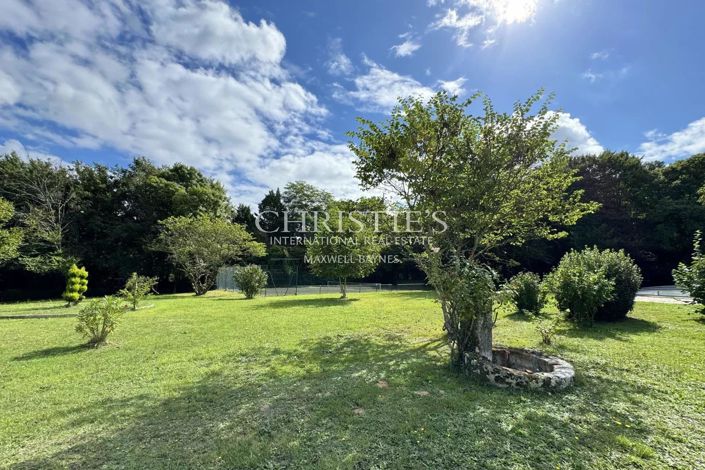 Image No.44-11 Bed House for sale