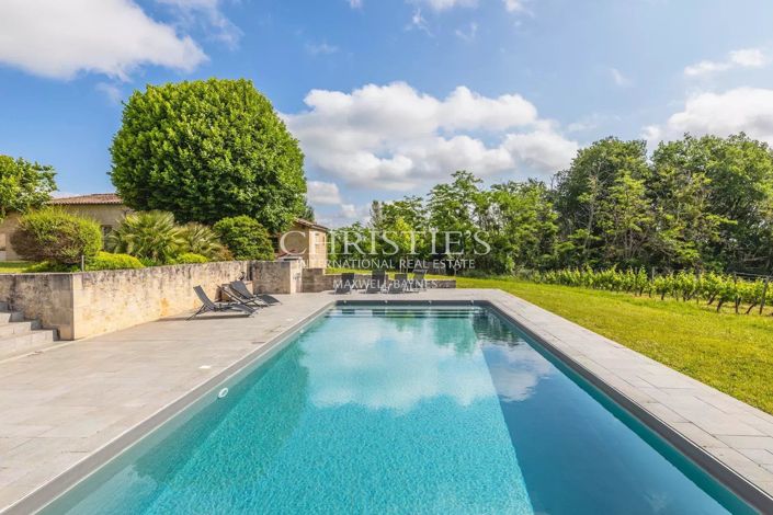 Image No.11-7 Bed House for sale