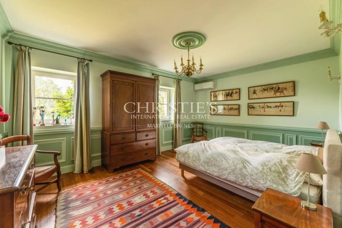 Image No.26-7 Bed House for sale