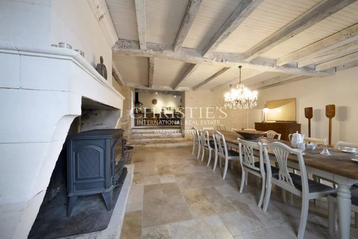 Image No.11-6 Bed House for sale