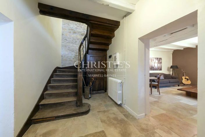 Image No.31-6 Bed House for sale