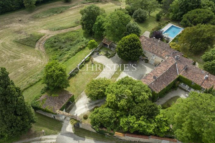 Image No.33-6 Bed House for sale