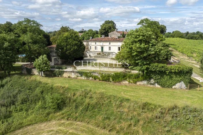 Image No.34-6 Bed House for sale