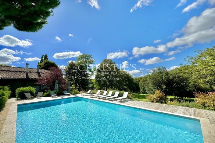 Image No.41-6 Bed House for sale