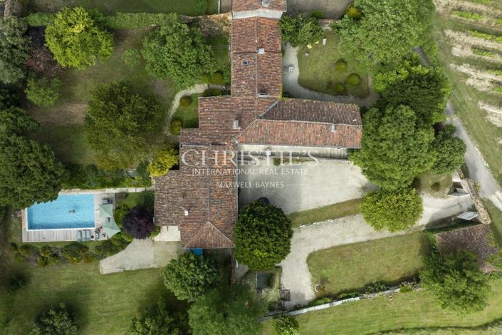 Image No.7-6 Bed House for sale