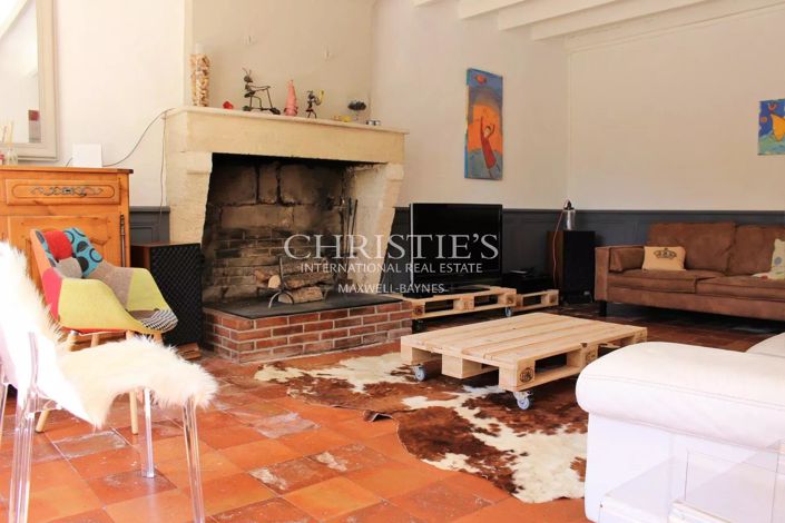 Image No.3-4 Bed House for sale