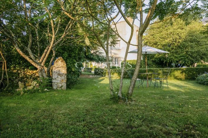 Image No.21-11 Bed House for sale