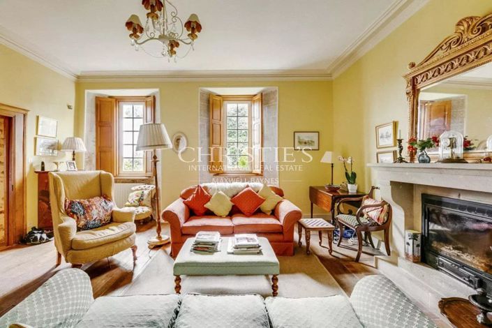 Image No.4-11 Bed House for sale