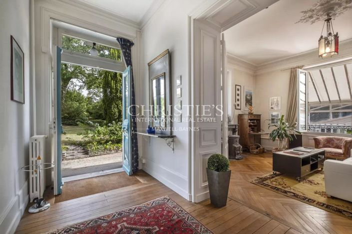 Image No.14-7 Bed House for sale