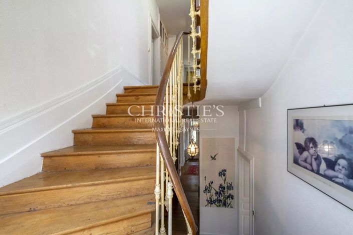 Image No.19-7 Bed House for sale