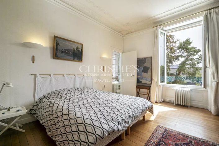 Image No.21-7 Bed House for sale