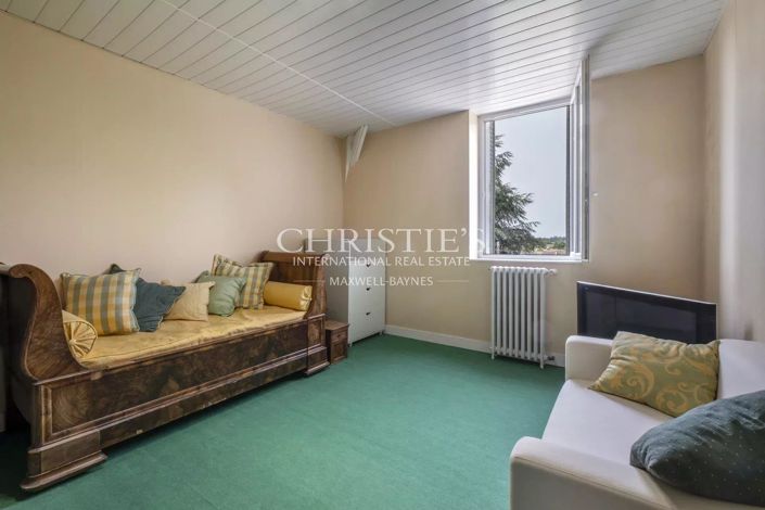 Image No.29-7 Bed House for sale