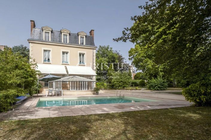 Image No.5-7 Bed House for sale