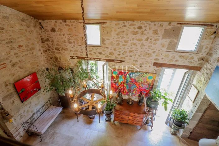 Image No.13-9 Bed House for sale