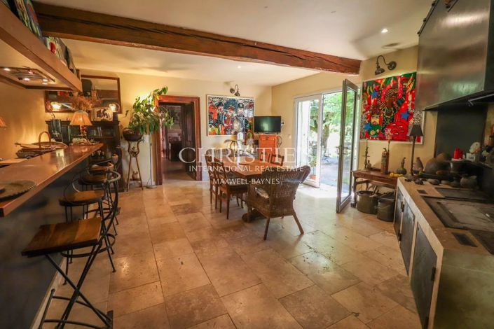 Image No.14-9 Bed House for sale