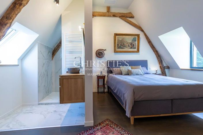 Image No.17-4 Bed House for sale