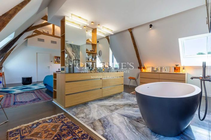 Image No.19-4 Bed House for sale